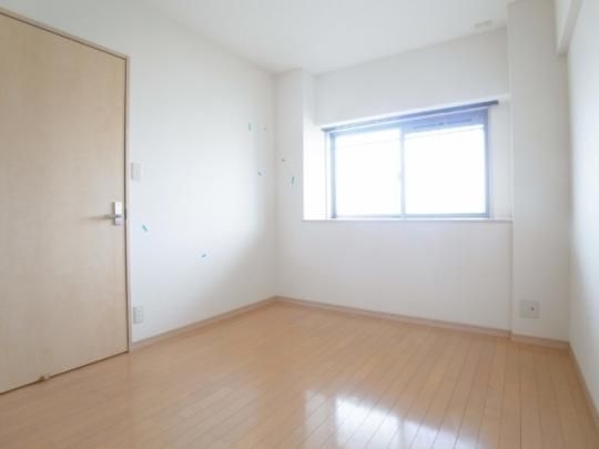 �y���̑��z�@���^���f��