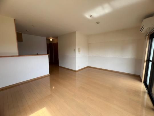 �y���̑��z�@���r���O