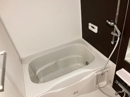 �y���̑��z�@�o�X�^�V�����[