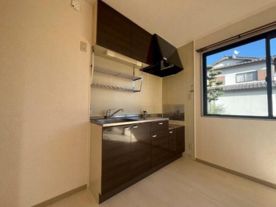 �y���̑��z�@�L�b�`��