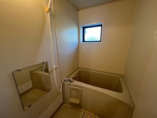 �y���̑��z�@�o�X�^�V�����[