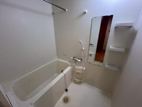 �y���̑��z�@�o�X�^�V�����[