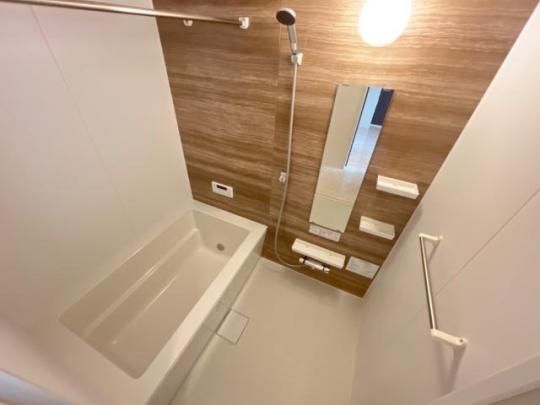 �y���̑��z�@�o�X�^�V�����[