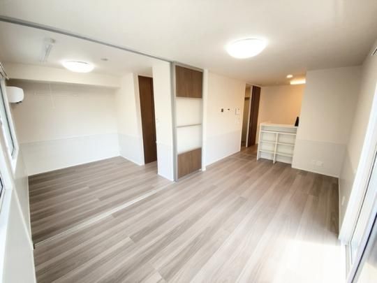 �y���̑��z�@101���r���O