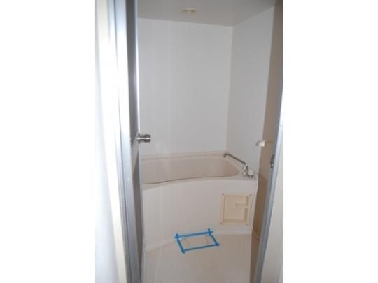 �y���̑��z�@�o�X�^�V�����[