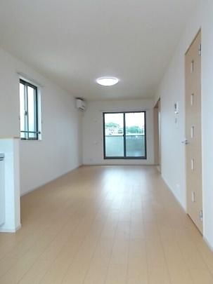 �y���̑��z�@���r���O