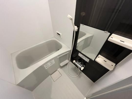 �y���̑��z�@�o�X�^�V�����[