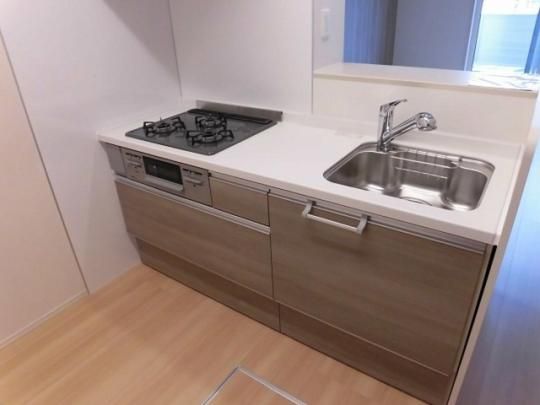 �y���̑��z�@�L�b�`��301