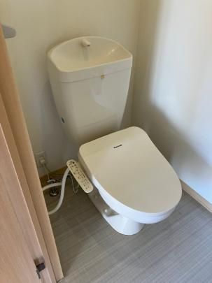 �y���̑��z�@�g�C��