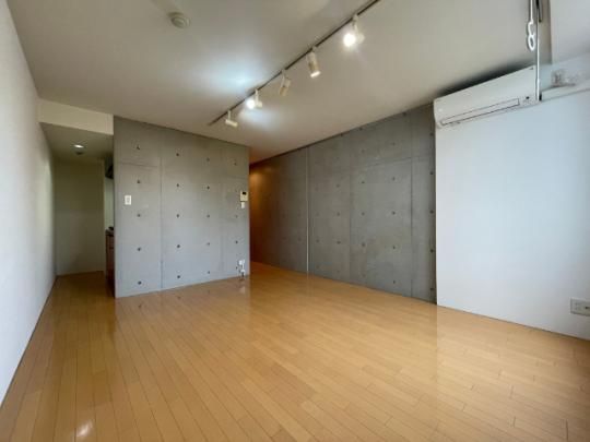 �y���̑��z�@���r���O