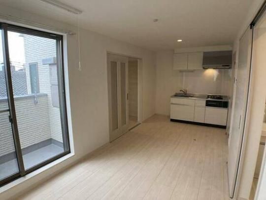 �y���̑��z�@���r���O