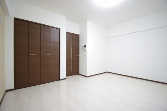 �y���̑��z�@���r���O