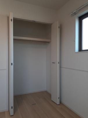 �y���̑��z�@�ݔ�