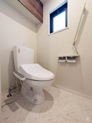 �y���̑��z�@�g�C��