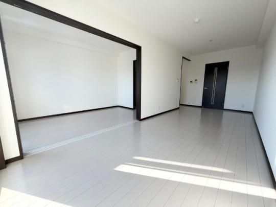 �y���̑��z�@���r���O