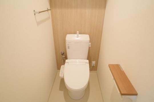 �y���̑��z�@�o���R�j�[