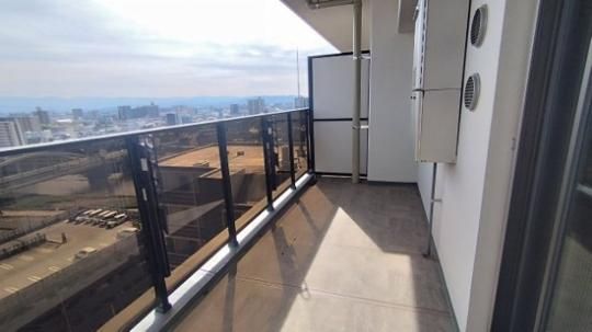 �y���̑��z�@�o���R�j�[