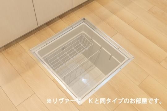 �y���̑��z�@���[