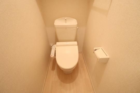 �y���̑��z�@202�@�g�C��