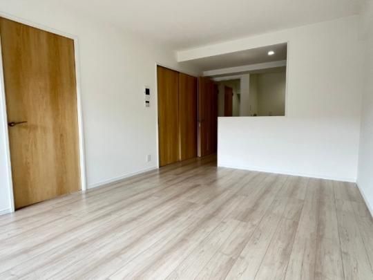 �y���̑��z�@���r���O