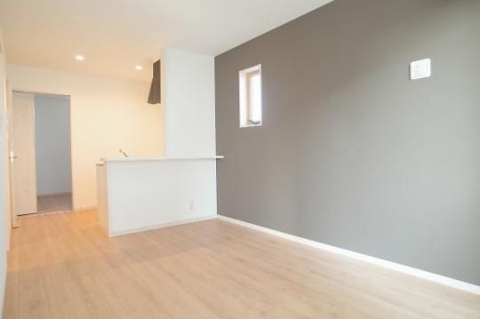 �y���̑��z�@���r���O