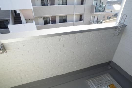 �y���̑��z�@�o���R�j�[