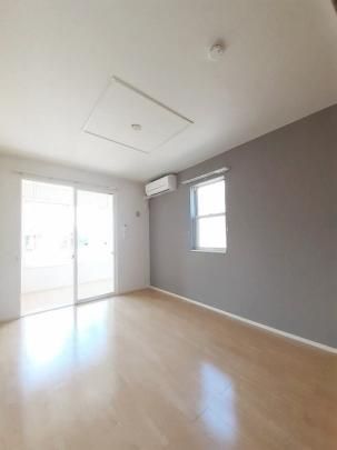 �y���̑��z�@���r���O