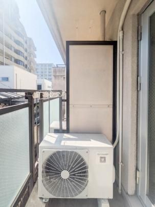 �y���̑��z�@�o���R�j�[