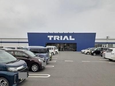 �y���Ӂz�@�g���C�A���F1400m