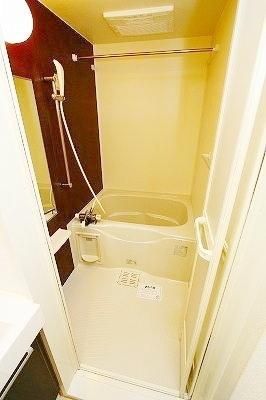 �y���̑��z�@�o�X�^�V�����[