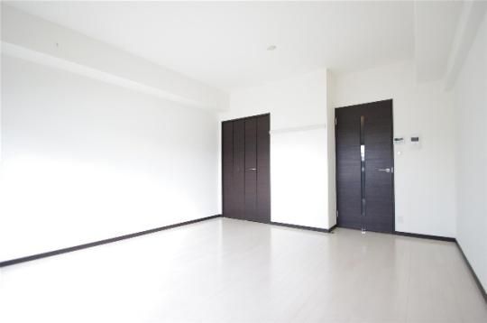 �y���̑��z�@���r���O