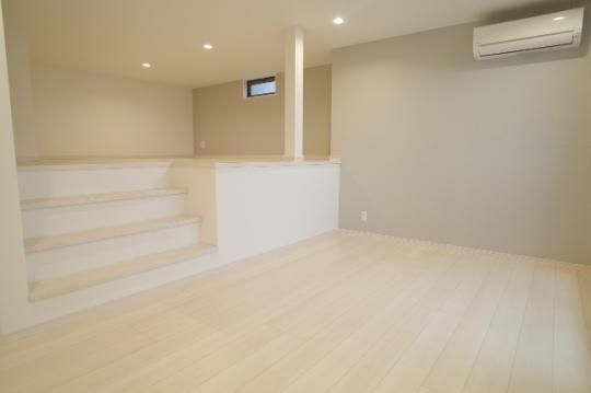 �y���̑��z�@���r���O