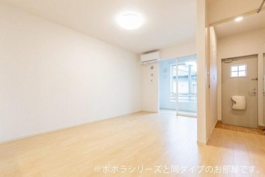 �y���̑��z�@���r���O