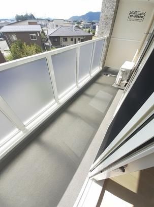 �y���̑��z�@�o���R�j�[