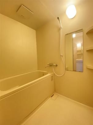 �y���̑��z�@�o�X�^�V�����[