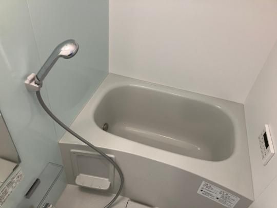 �y���̑��z�@�o�X�^�V�����[