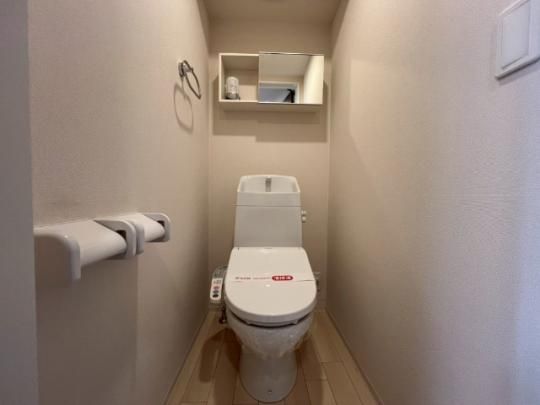 �y���̑��z�@�g�C��