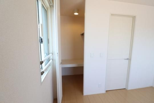 �y���̑��z�@�E�H�[�N�C���N���[�[�b�g�@201