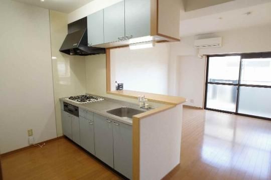 �y���̑��z�@�L�b�`��