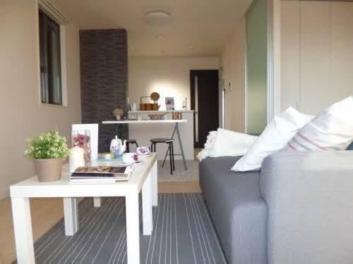 �y���̑��z�@���r���O