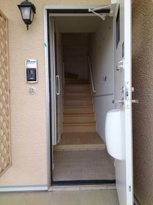 �y���̑��z�@�G���g�����X