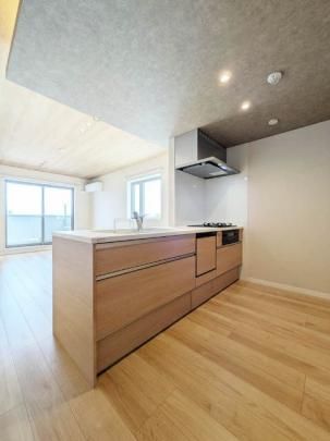 �y���̑��z�@�L�b�`��