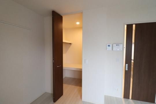 �y���̑��z�@103�@�E�H�[�N�C���N���[�[�b�g