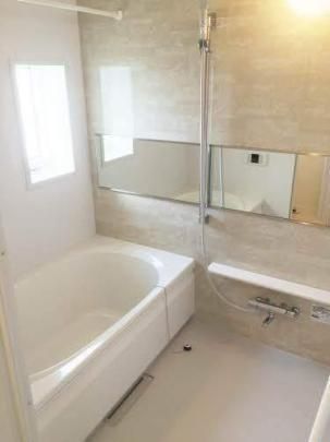 �y���̑��z�@�o�X�^�V�����[