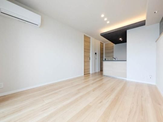 �y���̑��z�@���r���O