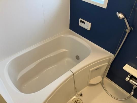 �y���̑��z�@�o�X�^�V�����[