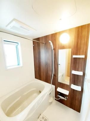 �y���̑��z�@�o�X�^�V�����[