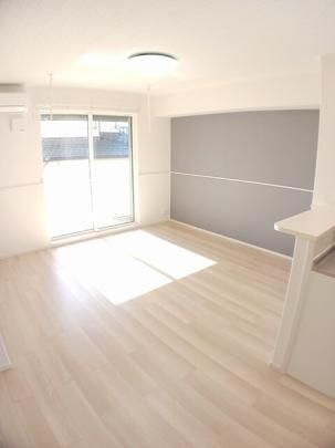 �y���̑��z�@���r���O