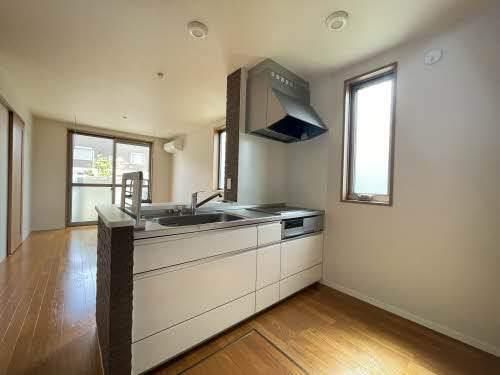 �y���̑��z�@�L�b�`��