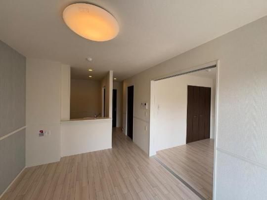 �y���̑��z�@���r���O